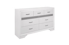 1505W Bedroom-Luster Collection