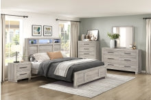 2332 Bedroom-Everett Collection
