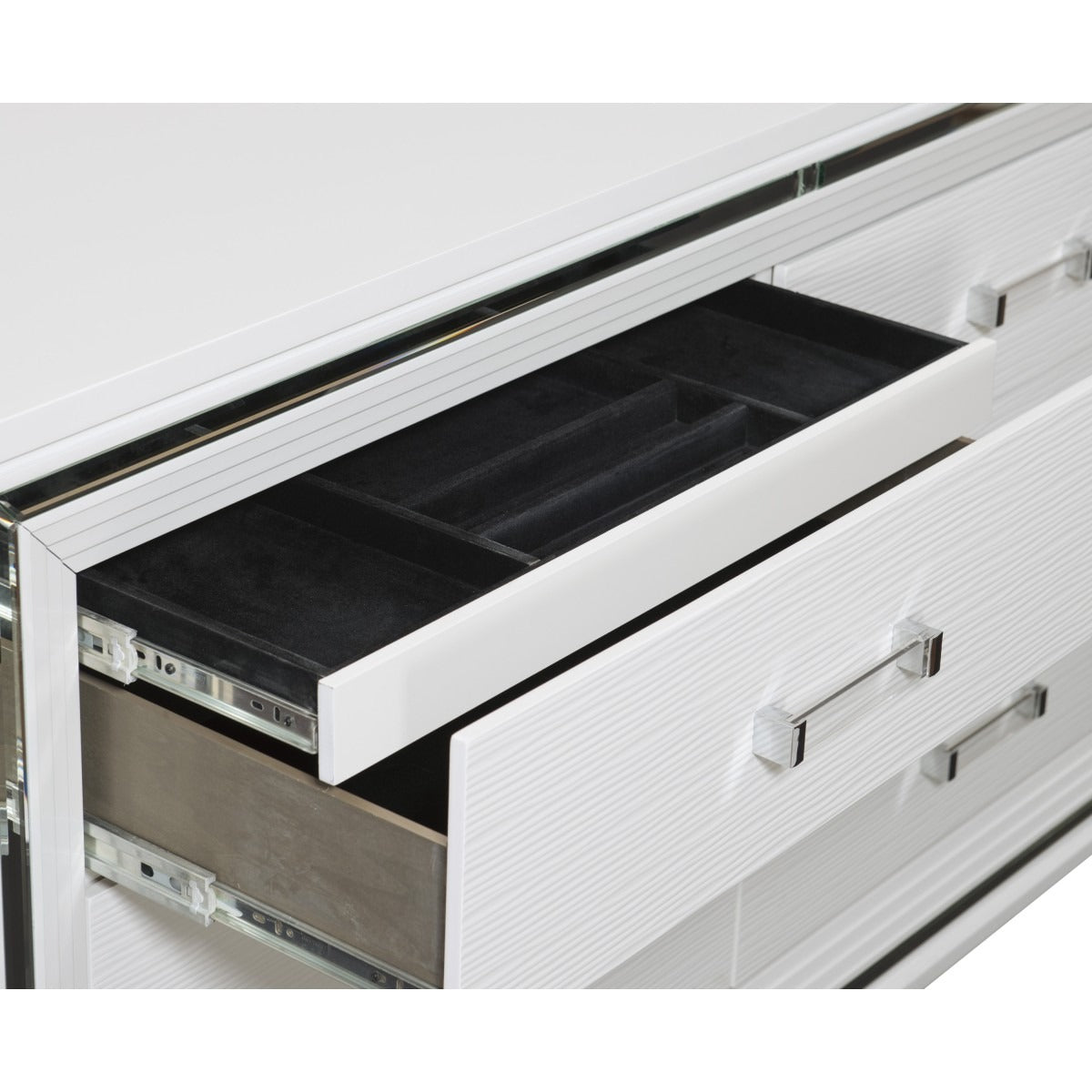1616W-5 Dresser