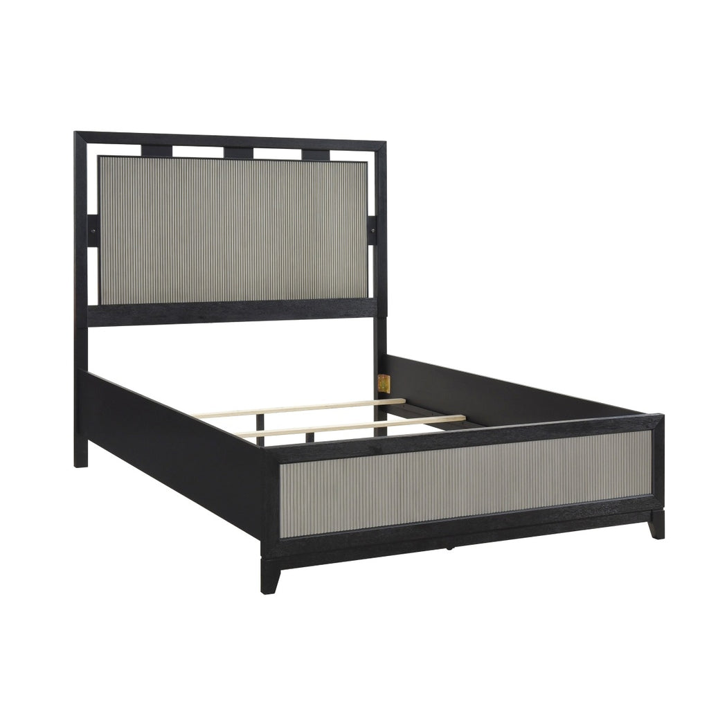 2425K-1EK* Eastern King Bed