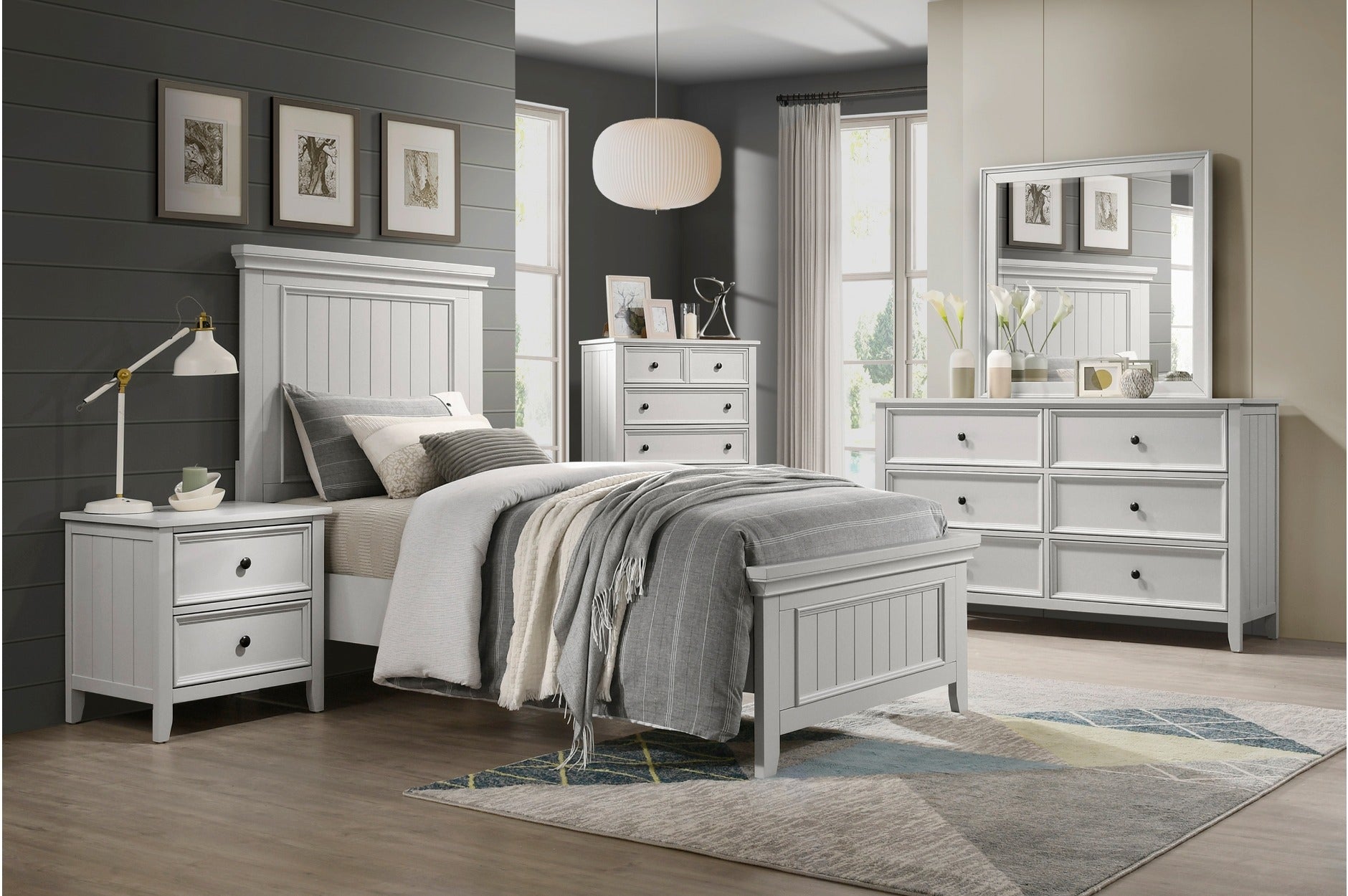 1581 Bedroom-Donahue Collection
