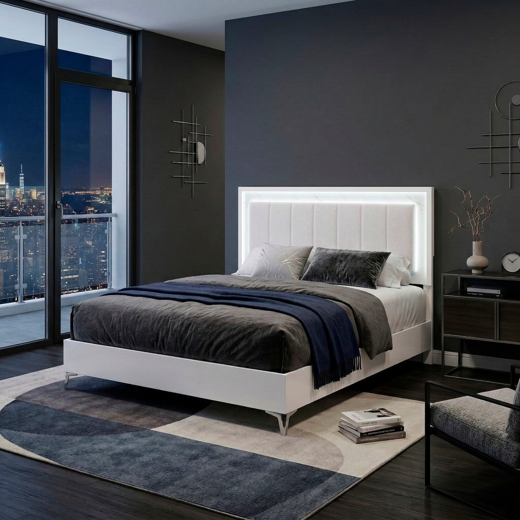 2457K-1EK* Eastern King Bed