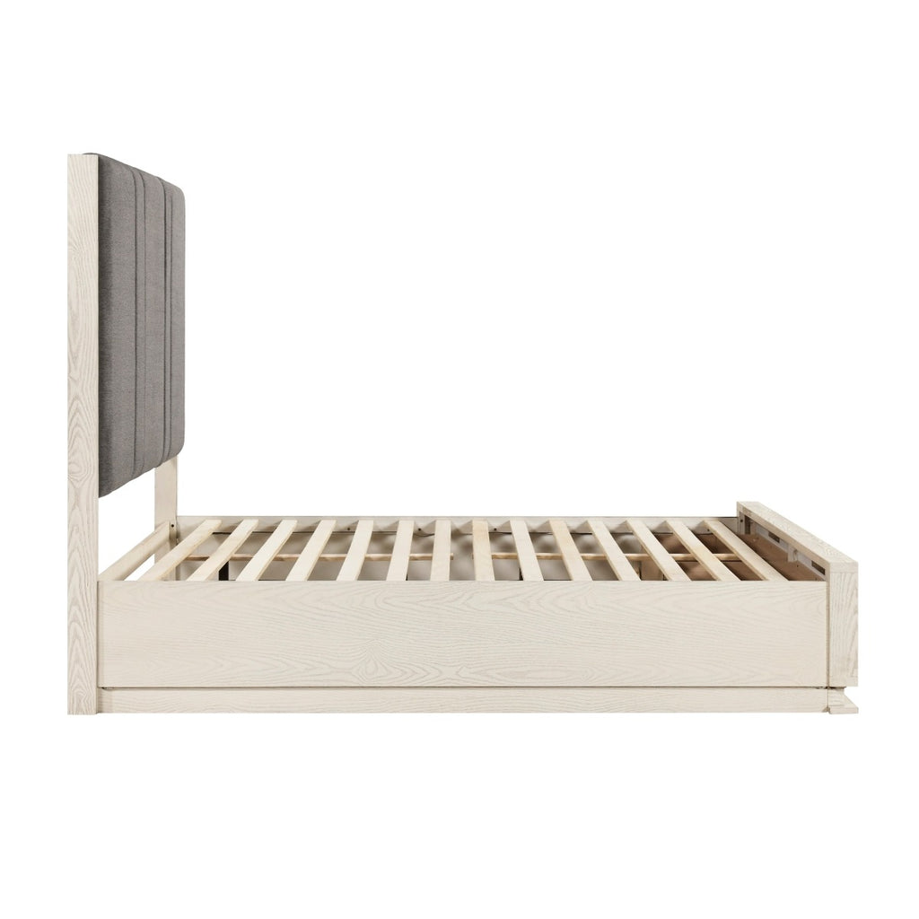 2391-1* Queen Platform Bed with Footboard Storage