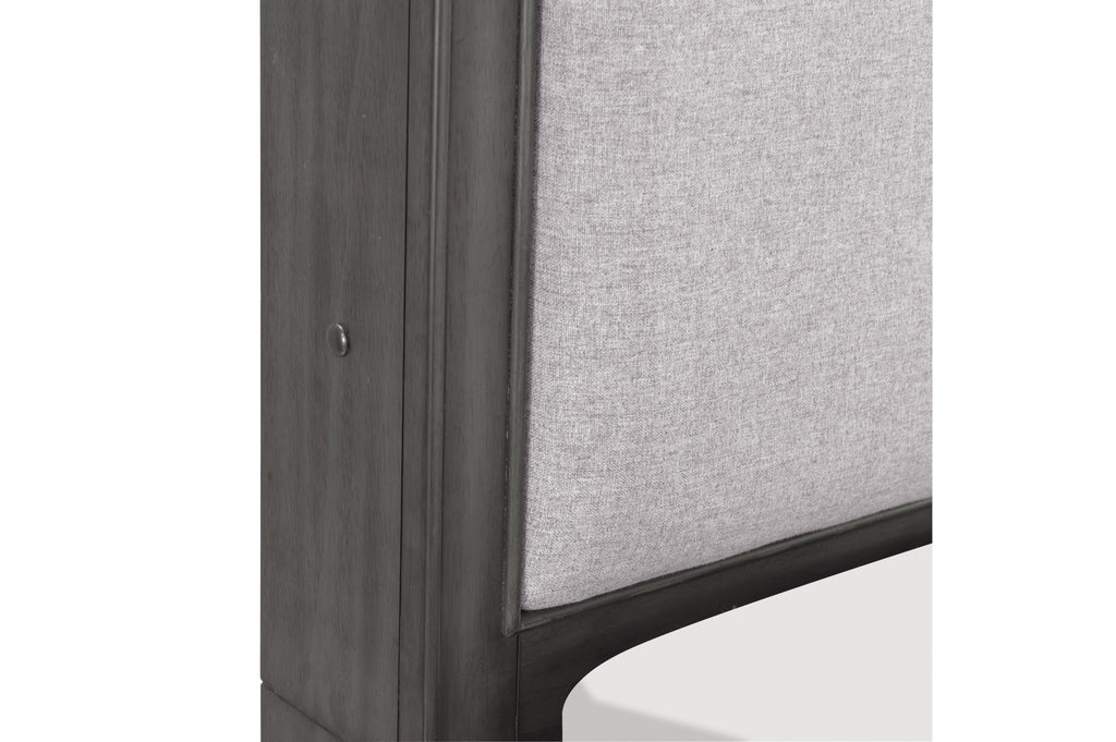 1573 Bedroom-Wittenberry Collection