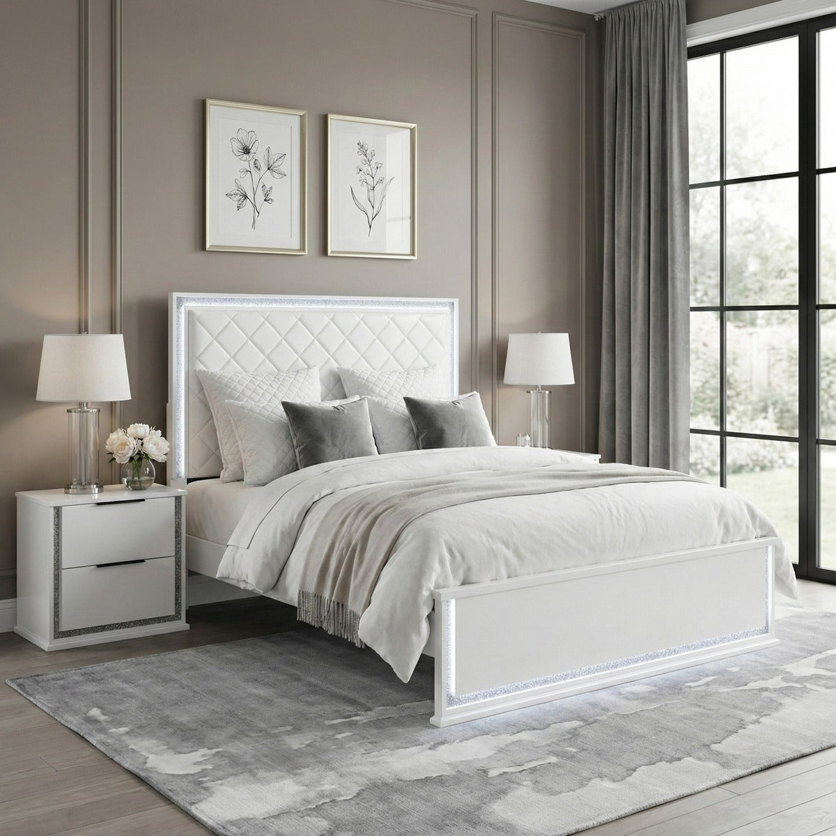 2390-1* Queen Bed