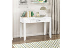 1450WH Bedroom-Garretson Collection