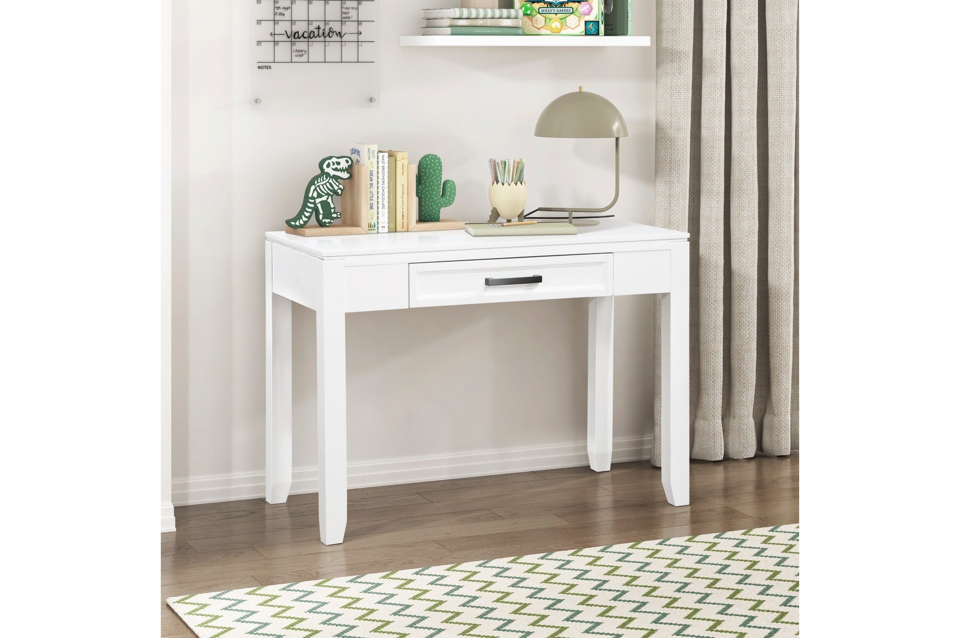 1450WH Bedroom-Garretson Collection
