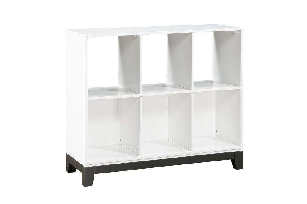 1450WH Bedroom-Garretson Collection