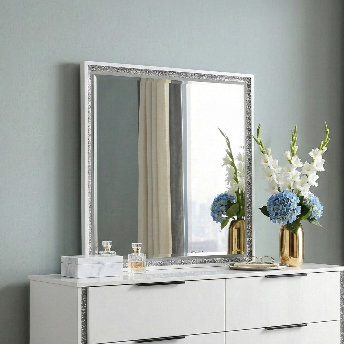 2390-6 Mirror