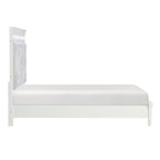 1321-1* Queen Bed